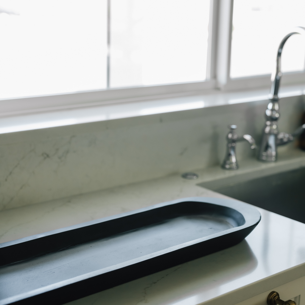 The Hearthline Bowl — Black
