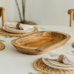 Weekend Hosting Bowl 22x12