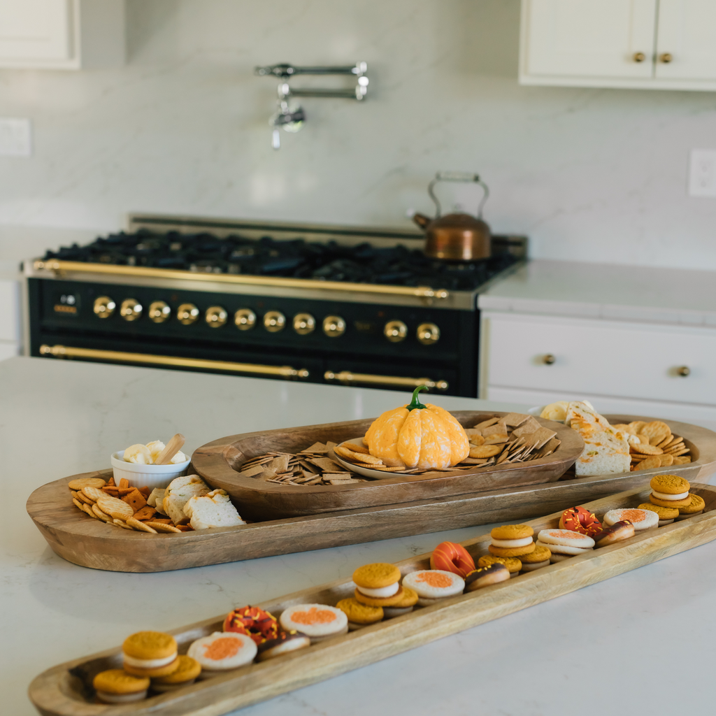 Weekend Hosting Bowl 22x12